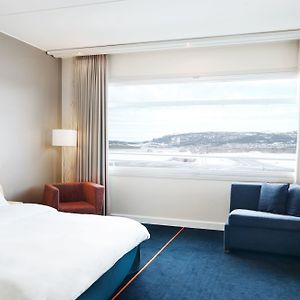 Premium King Room